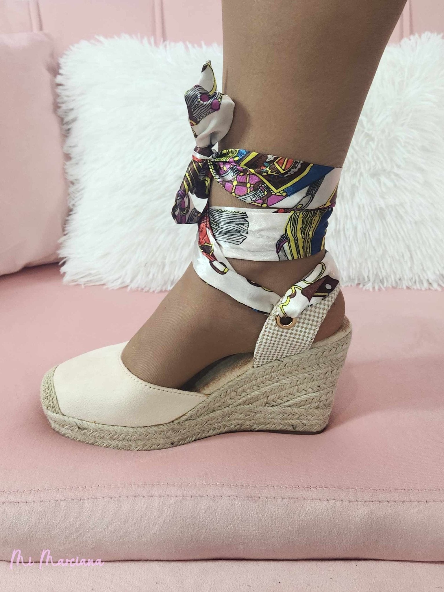 CUÑAS BEIGE LAZADA PAÑUELO - Mi Marciana