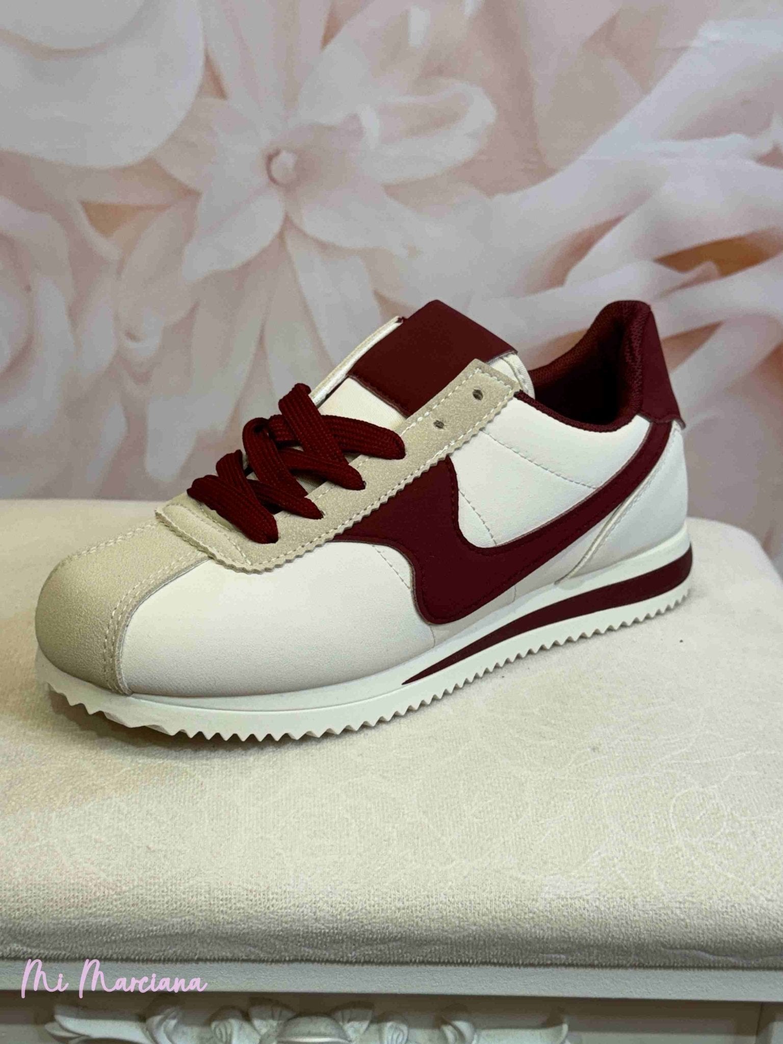 DEPORTIVAS RETRO BURDEOS - Mi Marciana