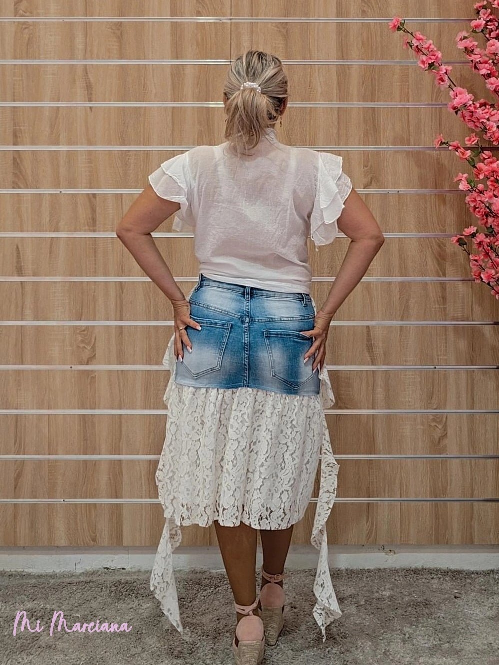 FALDA CORTA VAQUERA ENCAJE - Mi Marciana