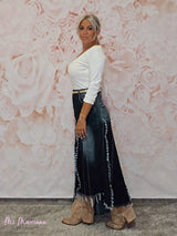 FALDA VAQUERA DESHILACHADA ASIMÉTRICA JOT - Mi Marciana