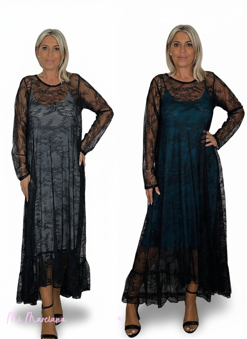 VESTIDO LONGO EM RENDA COM BABADOS CONTRASTANTES JOT