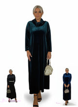 VESTIDO LONGO DE VELUDO COM DECOTE EM CASCATA JOT