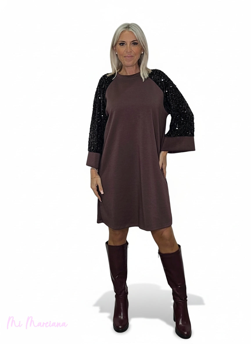 VESTIDO DE PAETÊS OVERSIZED
