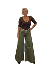 JEANS PATA ELEFANTE OLIVA - Mi Marciana