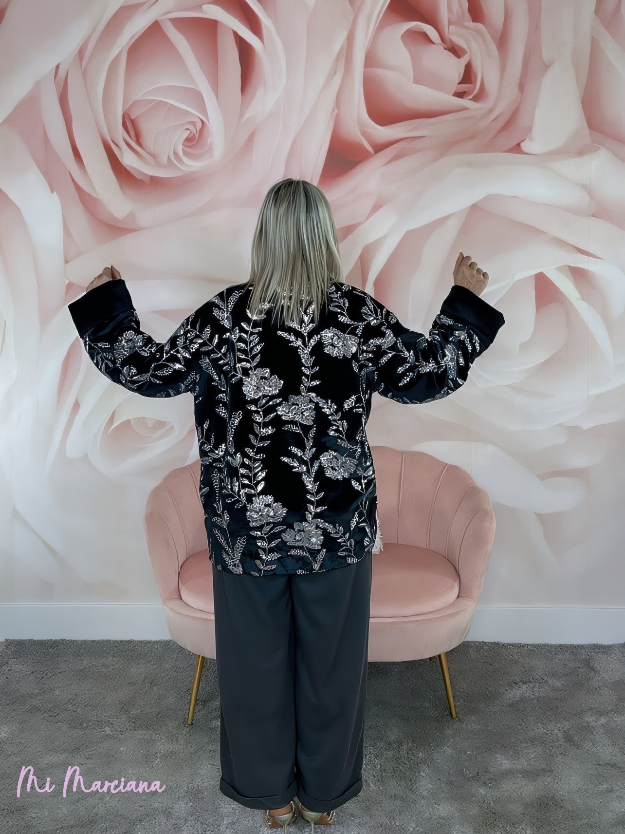 KIMONO TERCIOPELO BORDADO LENTEJUELAS - Mi Marciana