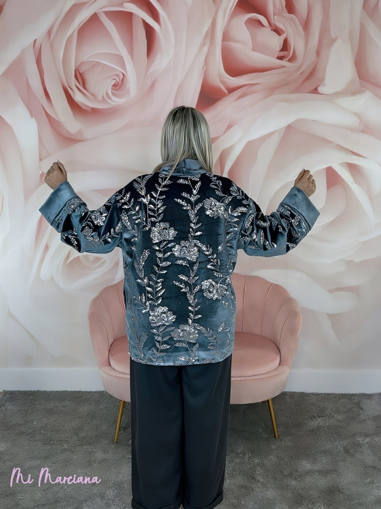 KIMONO TERCIOPELO BORDADO LENTEJUELAS - Mi Marciana