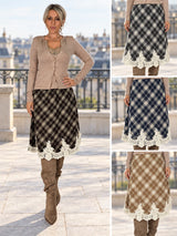 Falda de cuadros con blonda Jot en marrón, gris, marino y camel