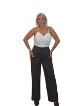 PANTALÓN ANCHO MIL RAYAS CAFÉ - Mi Marciana