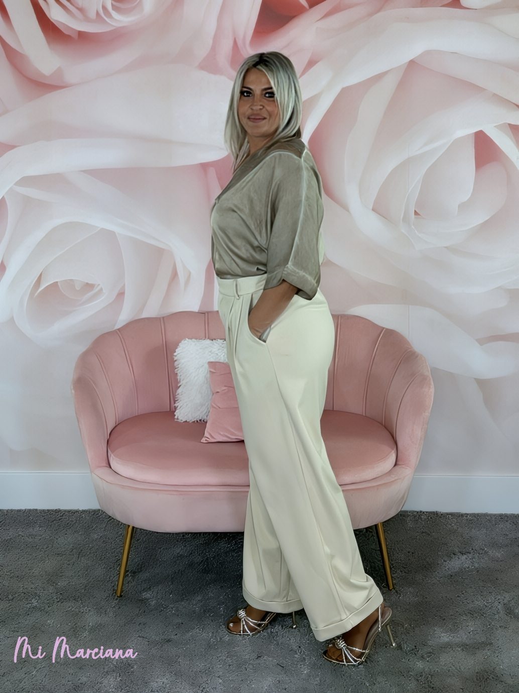 PANTALÓN ANCHO PINZAS PIEL MELOCOTÓN - Mi Marciana