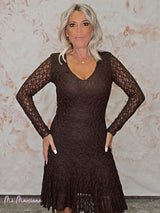 VESTIDO CORTO ENCAJE QUILLAS JOT - Mi Marciana