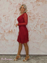 VESTIDO CORTO ENCAJE QUILLAS JOT - Mi Marciana