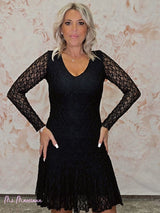 VESTIDO CORTO ENCAJE QUILLAS JOT - Mi Marciana