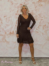 VESTIDO CORTO ENCAJE QUILLAS JOT - Mi Marciana