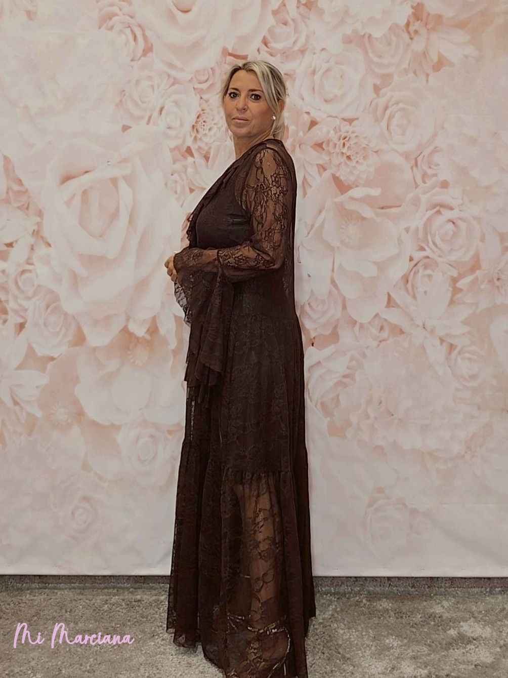 VESTIDO ENCAJE MANGAS VOLANTES - Mi Marciana