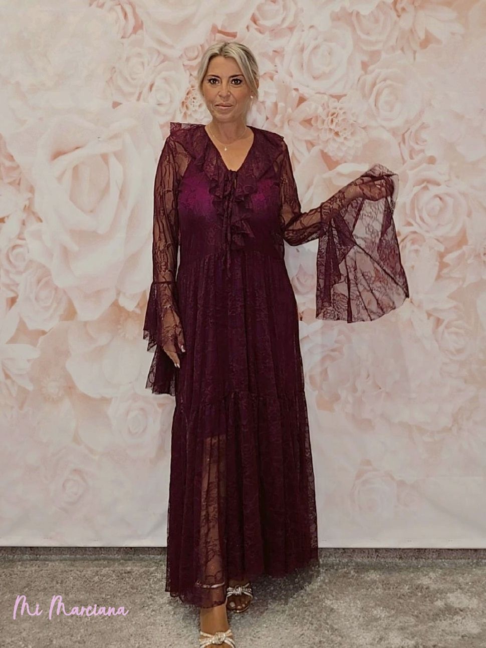 VESTIDO ENCAJE MANGAS VOLANTES - Mi Marciana