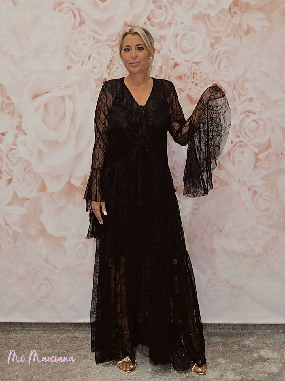 VESTIDO ENCAJE MANGAS VOLANTES - Mi Marciana