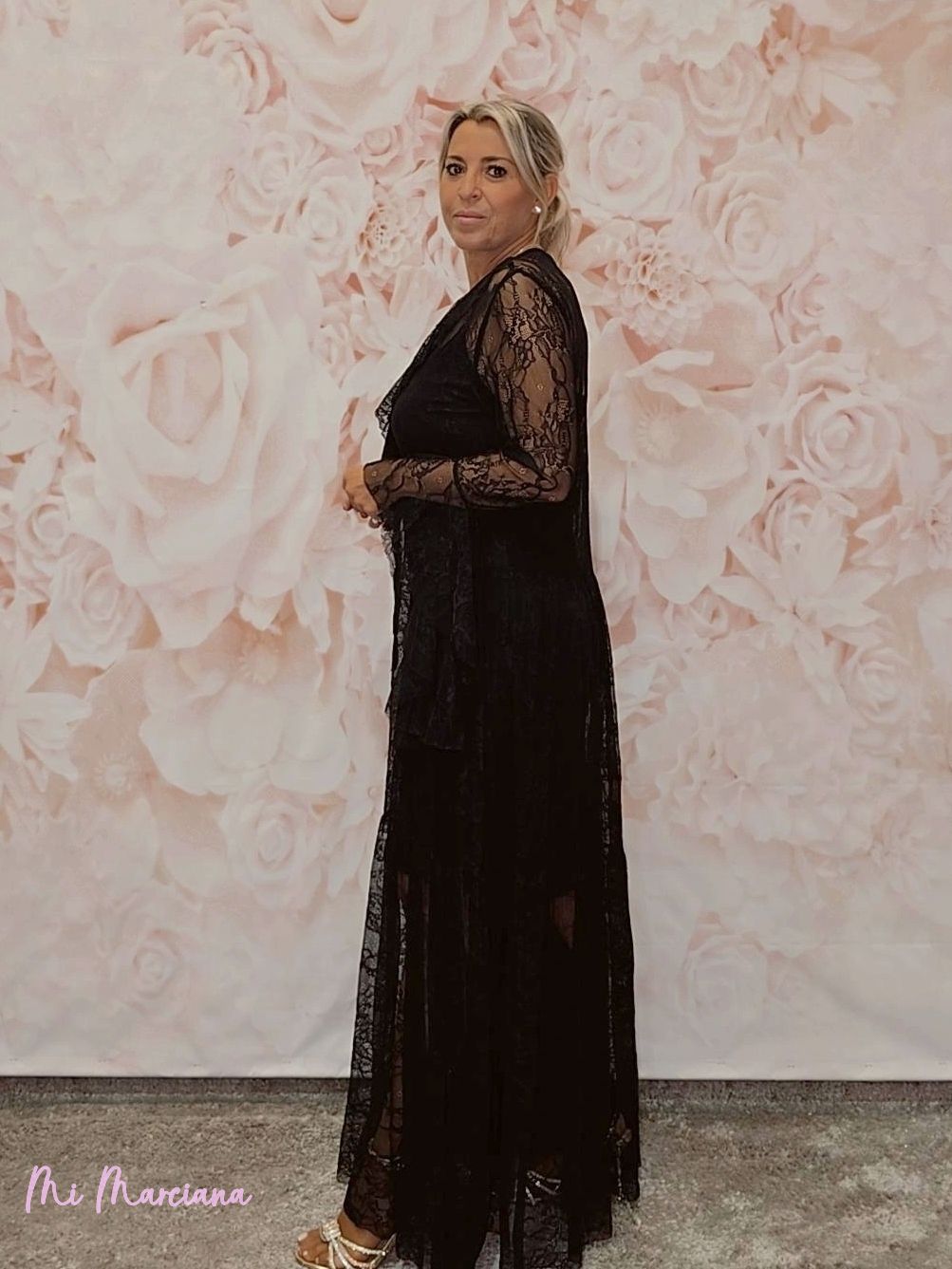 VESTIDO ENCAJE MANGAS VOLANTES - Mi Marciana