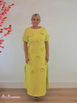 VESTIDO FLORES 3D MANGA CORTA LIMA - Mi Marciana