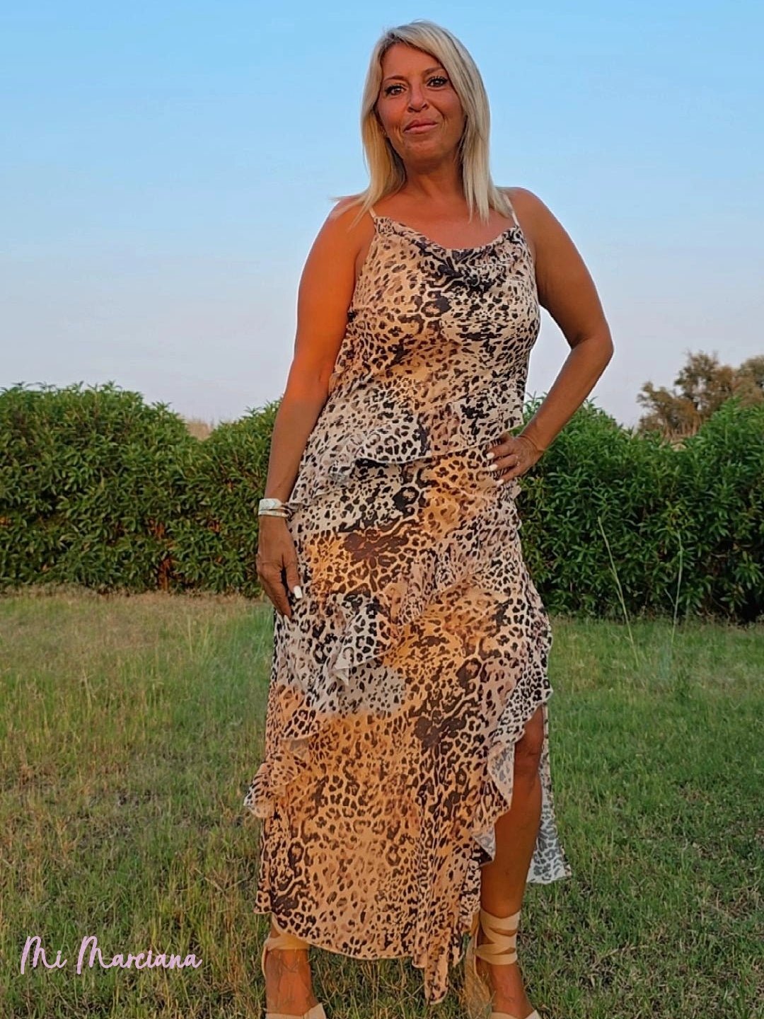 VESTIDO GASA VOLANTES ANIMAL PRINT - Mi Marciana