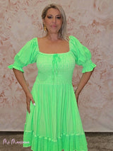 VESTIDO IBIZA CORTO VOLANTE REJILLA VERDE FLÚOR - Mi Marciana