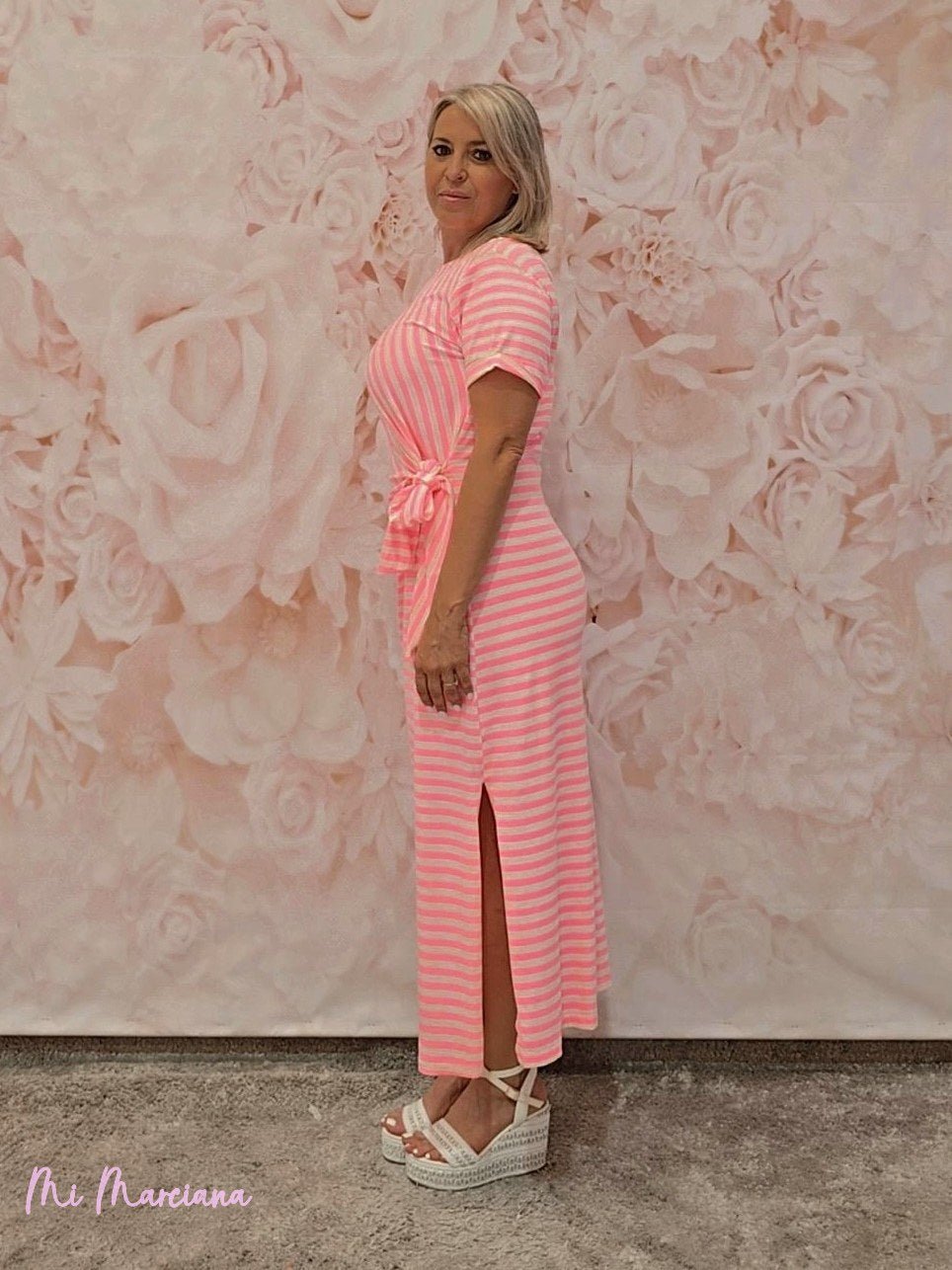 VESTIDO LARGO NUDO LATERAL RAYAS FLÚOR - Mi Marciana