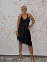 VESTIDO LENCERO CORTO ASIMÉTRICO JOT - Mi Marciana