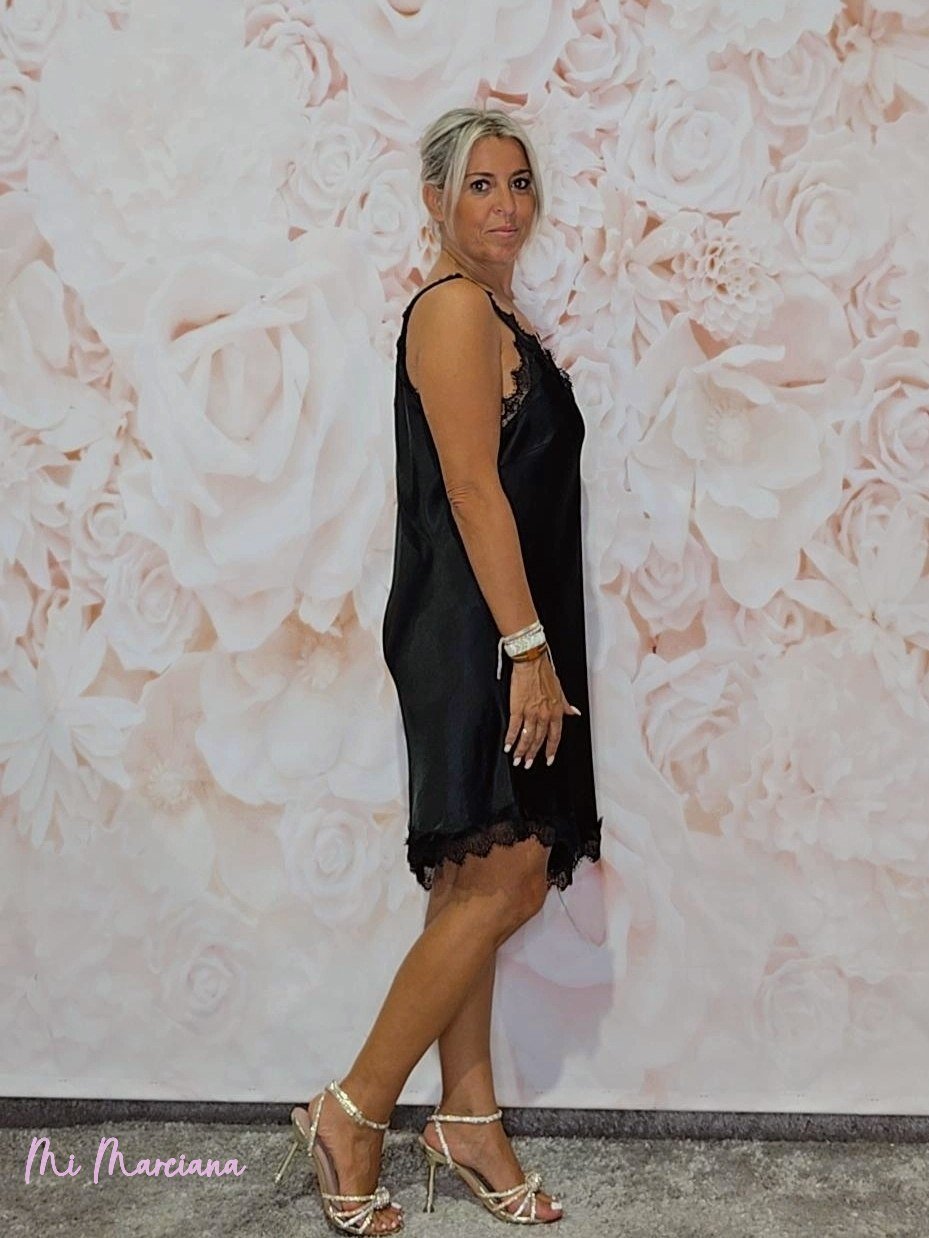 VESTIDO LENCERO CORTO ASIMÉTRICO JOT - Mi Marciana