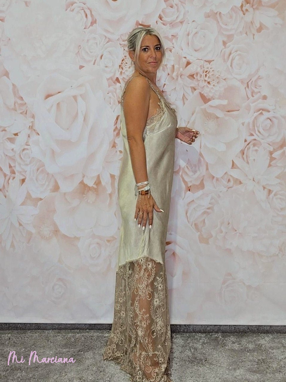 VESTIDO LENCERO LARGO ENCAJE JOT - Mi Marciana