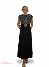 ABITO COMBINATO CON SPALLINE E PAILLETTES