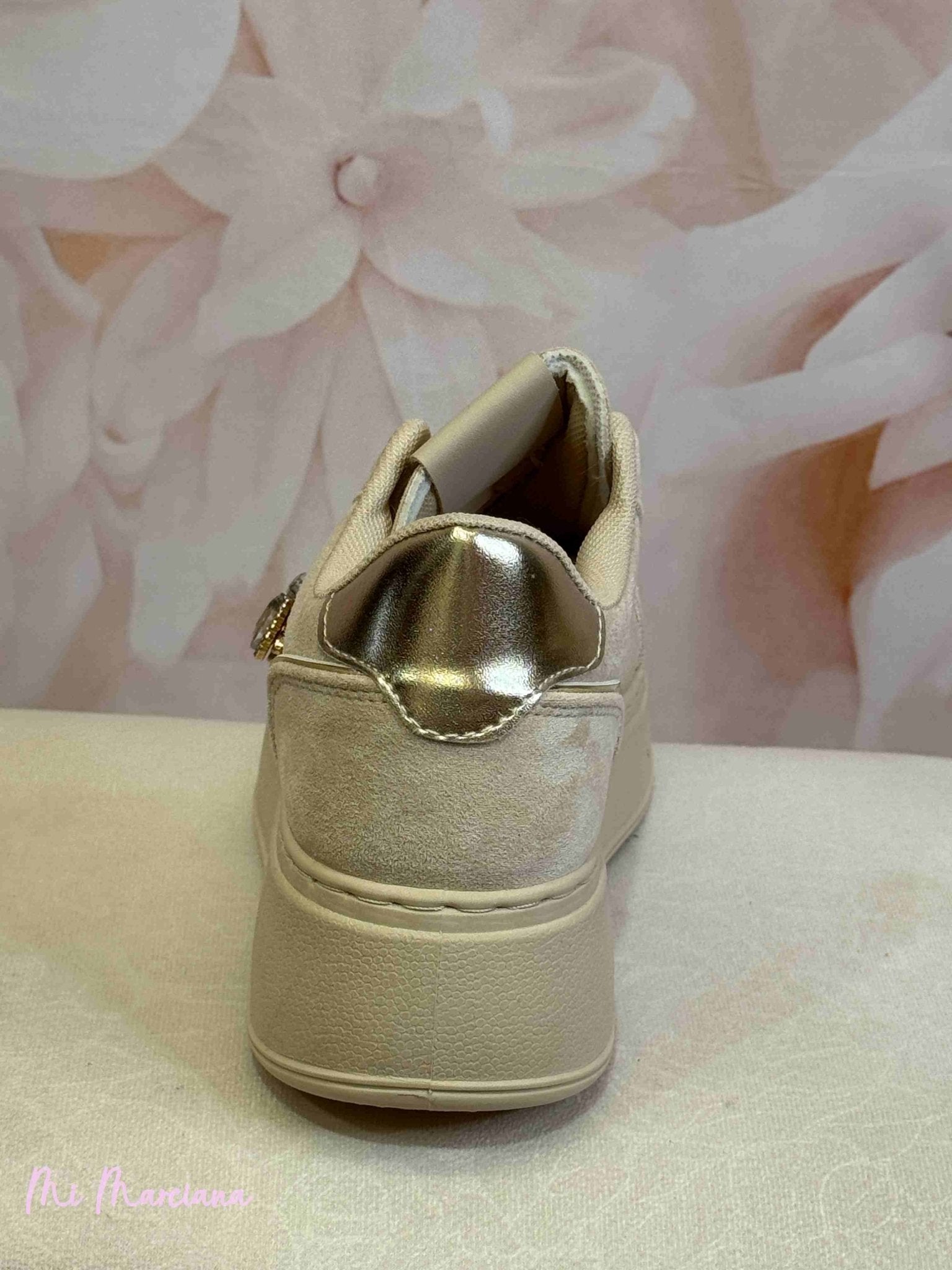 ZAPATILLAS ANTELINA JOYA ABEJA BEIGE - Mi Marciana