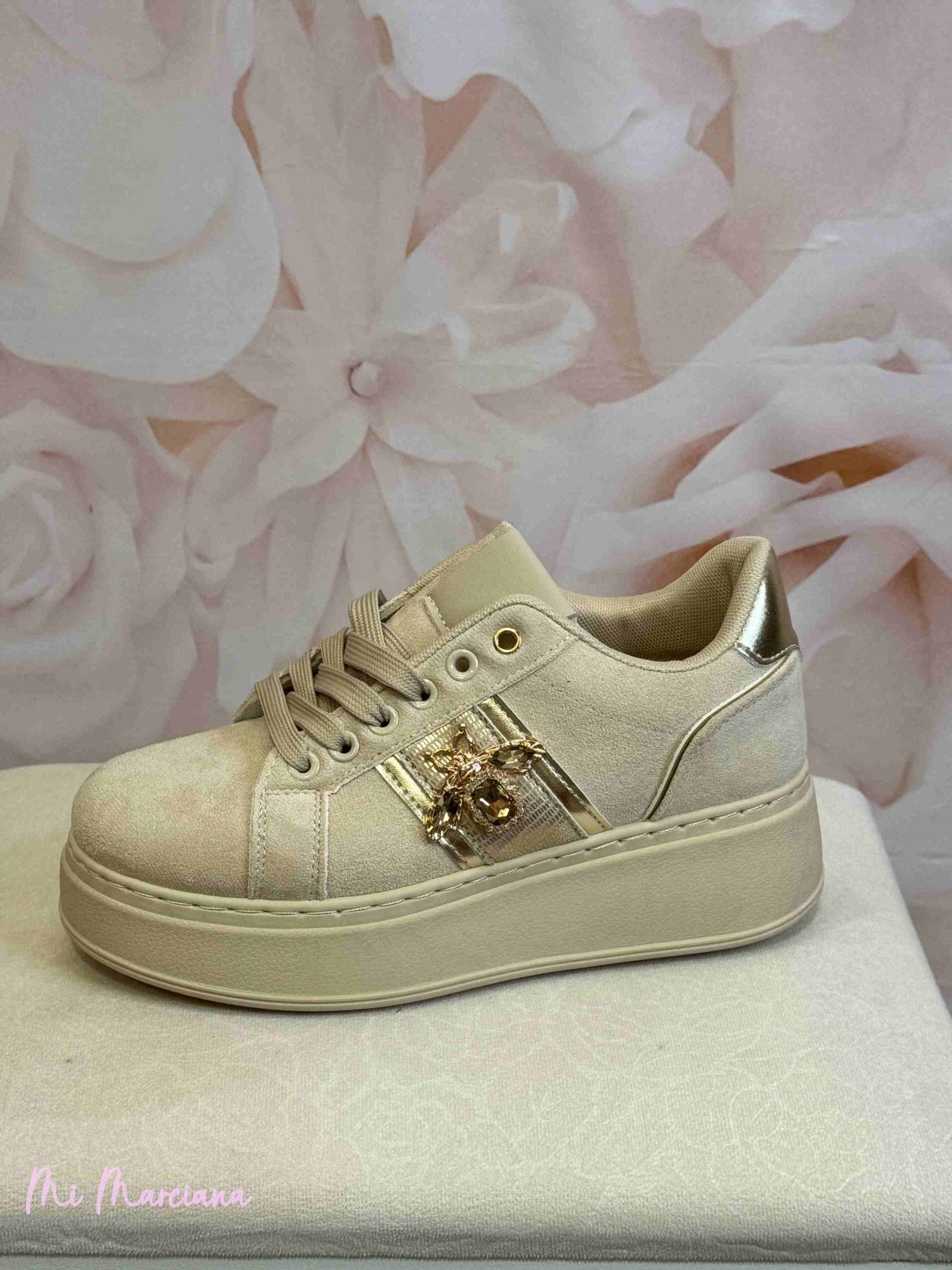 ZAPATILLAS ANTELINA JOYA ABEJA BEIGE - Mi Marciana